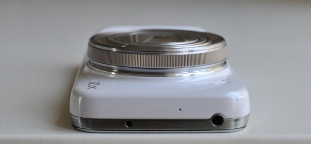 Galaxy-S5-Zoom