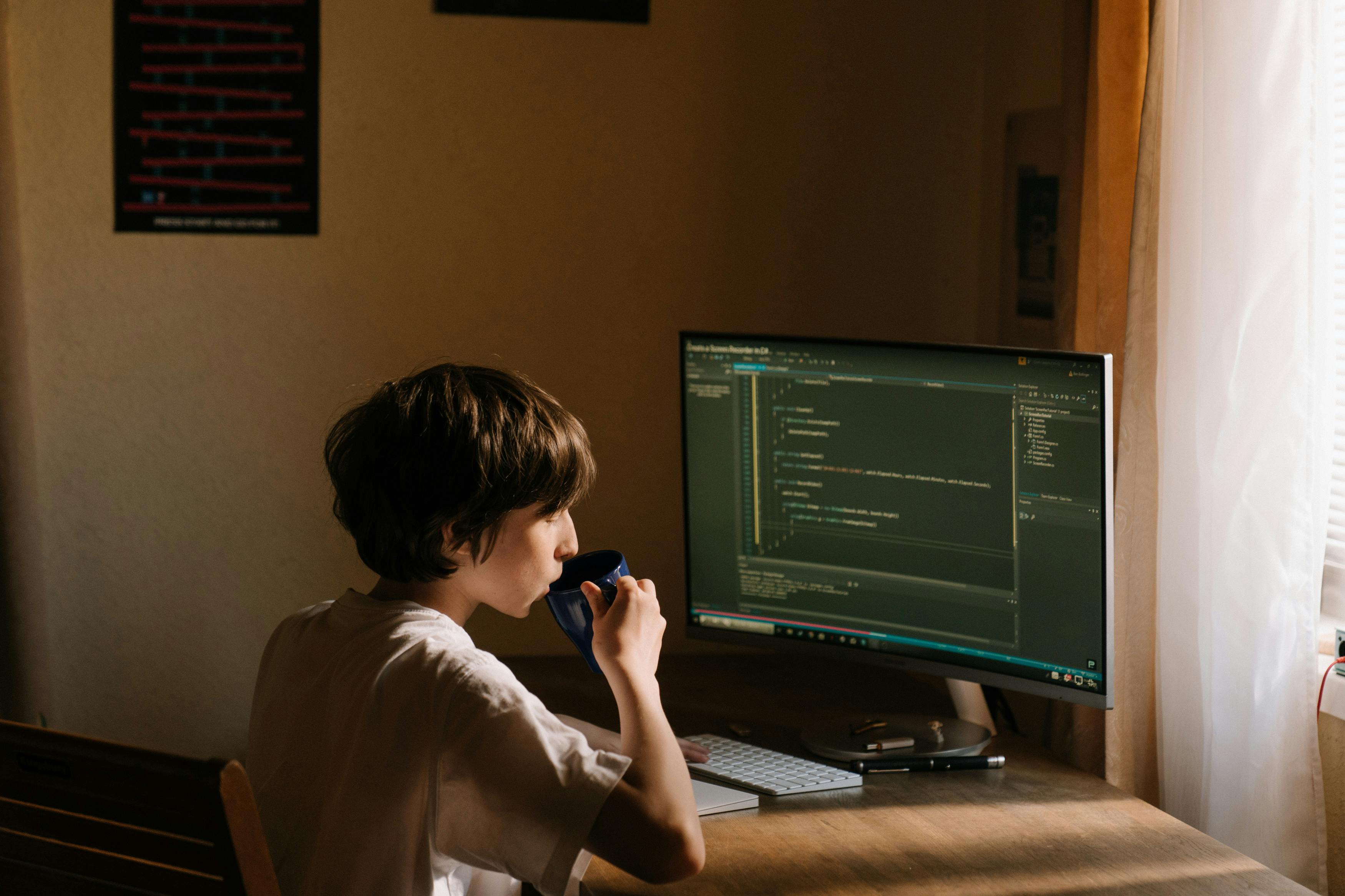tabla comparativa con los principales lenguajes de programación
